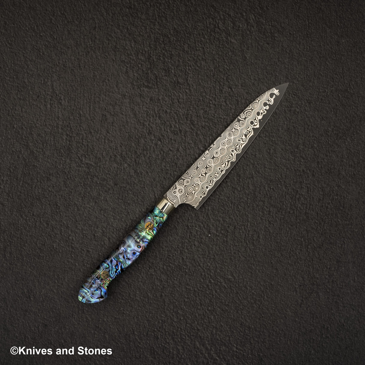 Nigara Anmon (暗紋) SG2 Raindrop Damascus Petty 150mm Mother-of-Pearl Inlay Handle