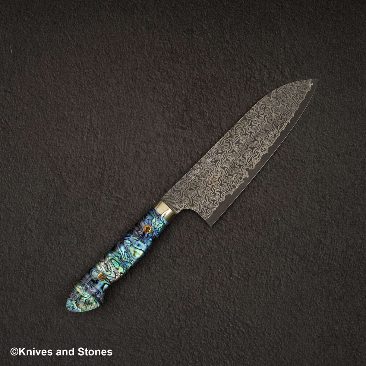 Nigara Anmon (暗紋) SG2 Raindrop Damascus Santoku 180mm Mother-of-Pearl Inlay Handle